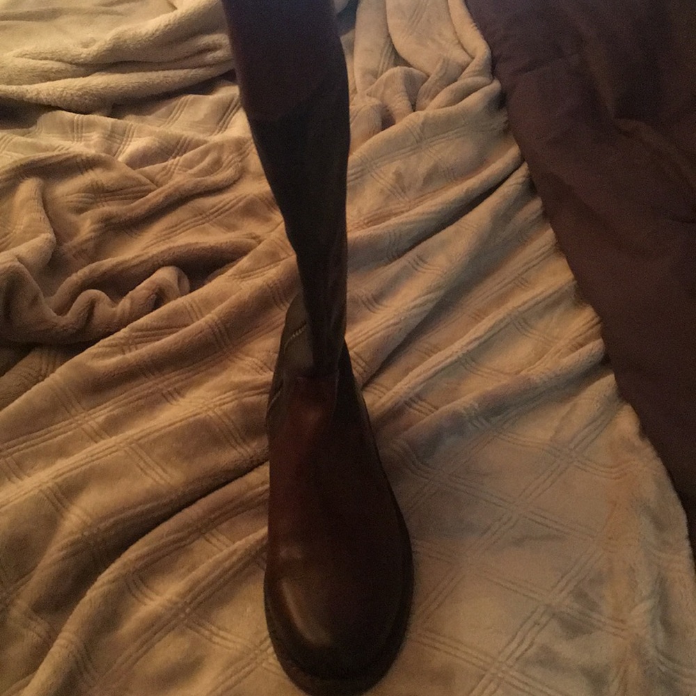 Tall boot - Picture 5 of 5